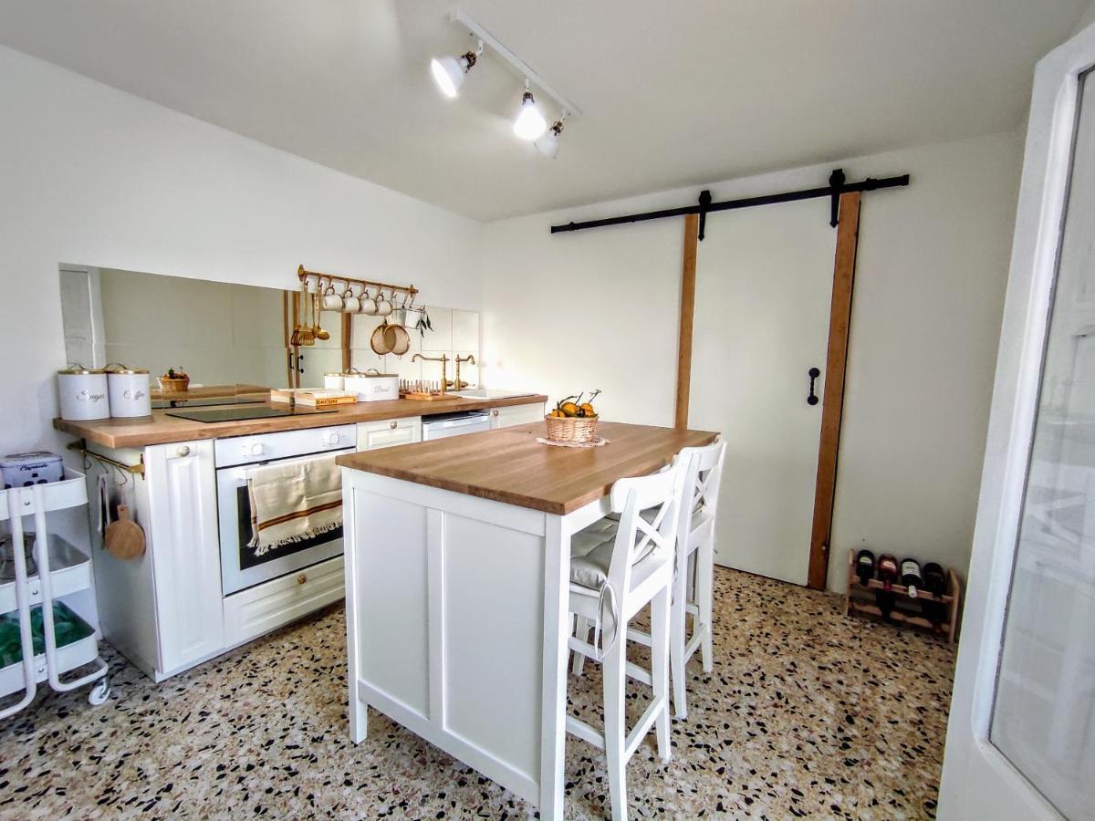 Cinque Terrazze: Freshly Renovated 2-Bedroom House Ceglie Messapica Exterior foto